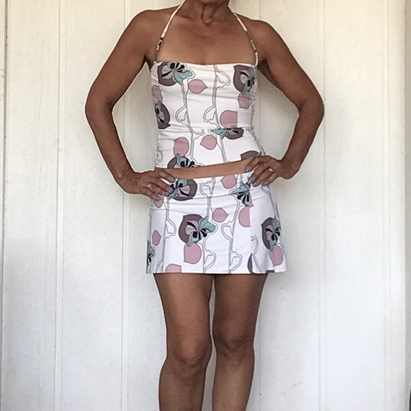 CALVIN KLEIN SWIM TOP AND SKIRT MEDIUM - Picture 3 of 15